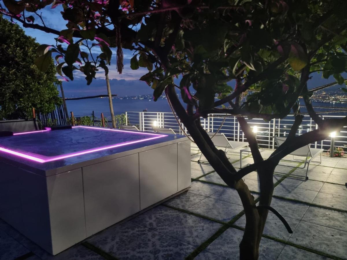Relais Al Castello Bed & Breakfast Castellammare di Stabia Luaran gambar