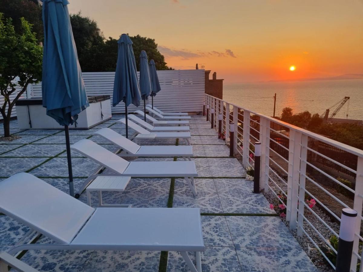 Relais Al Castello Bed & Breakfast Castellammare di Stabia Luaran gambar